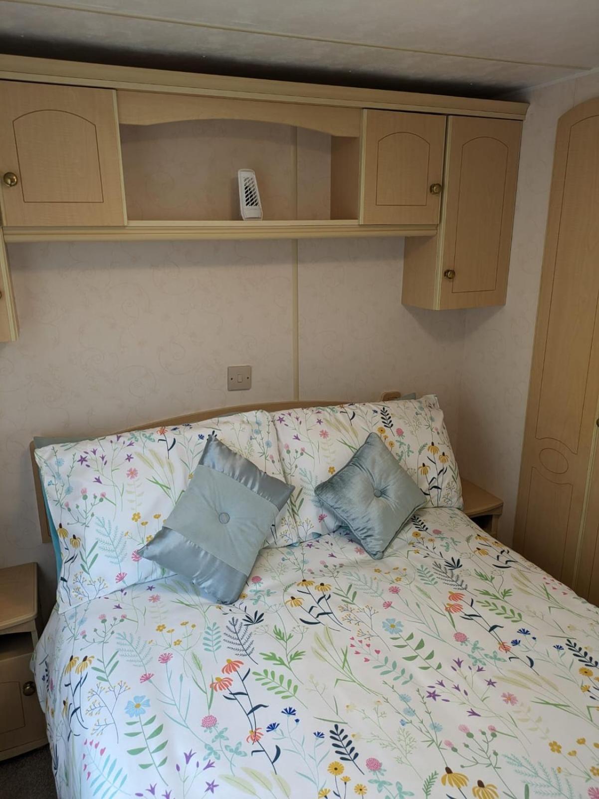Mo S Den Static Caravan Golden Sands Withernsea Villa Exterior photo